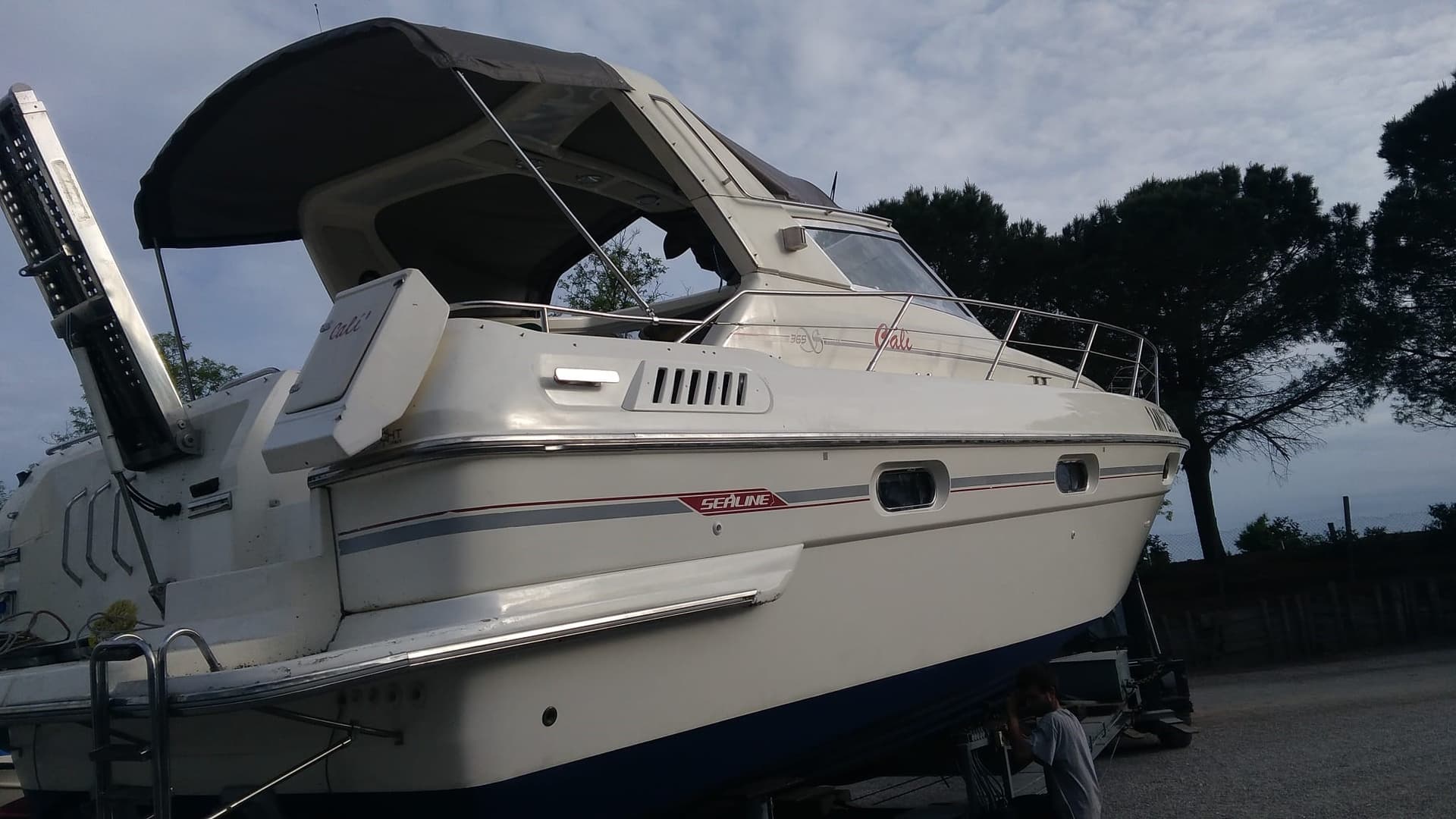 Sealine Sealine 365 - Interior View Sealine Sealine 365 - Interior View