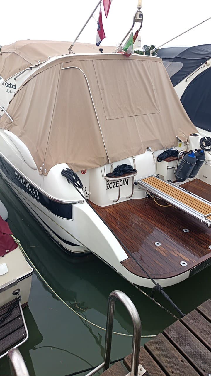 Gobbi 335 Sc - Interior View Gobbi 335 Sc - Interior View