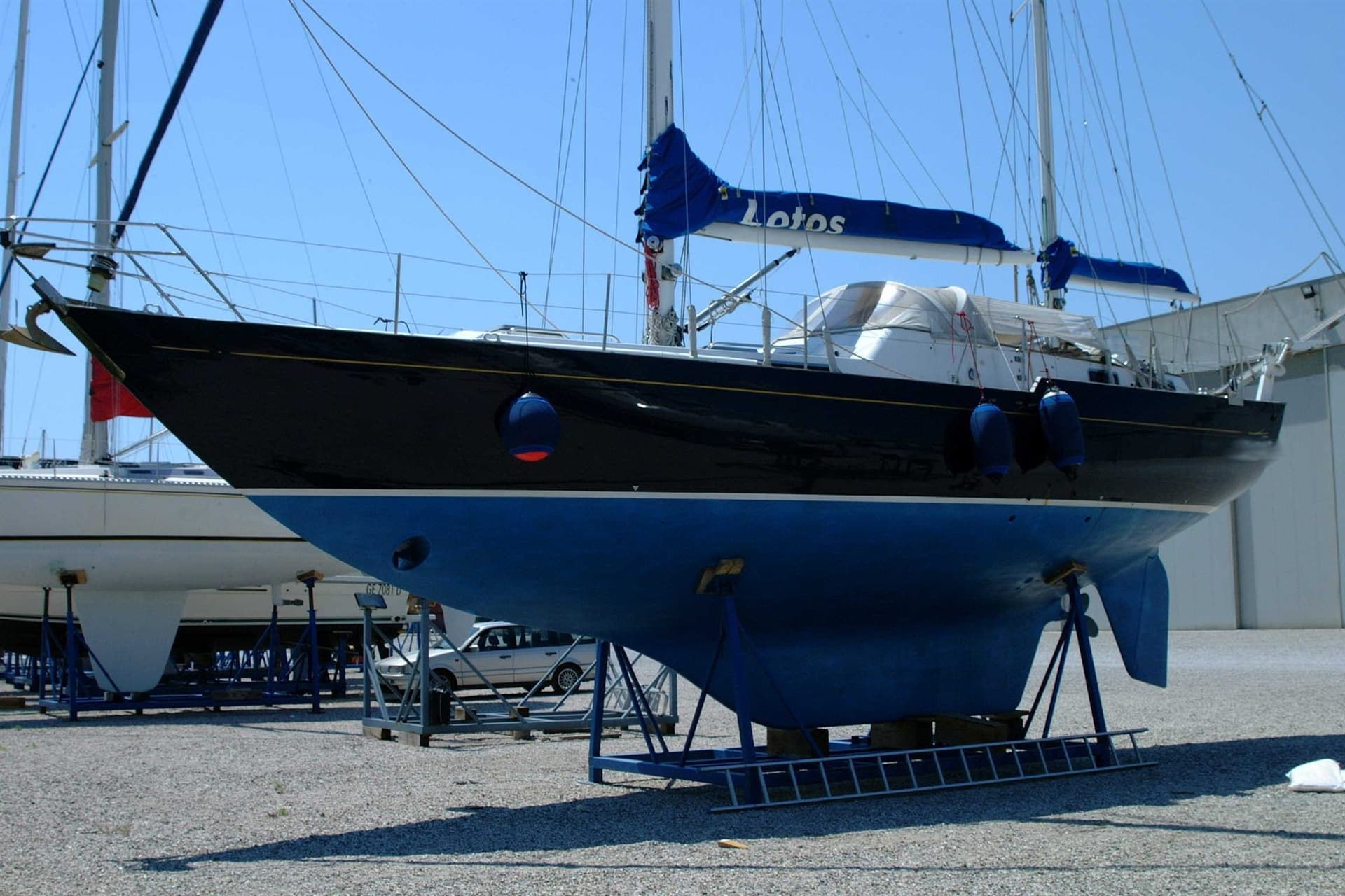 Camper & Nicholson Camper&Nicholson Ketch 42 - Main View Camper & Nicholson Camper&Nicholson Ketch 42 - Main View