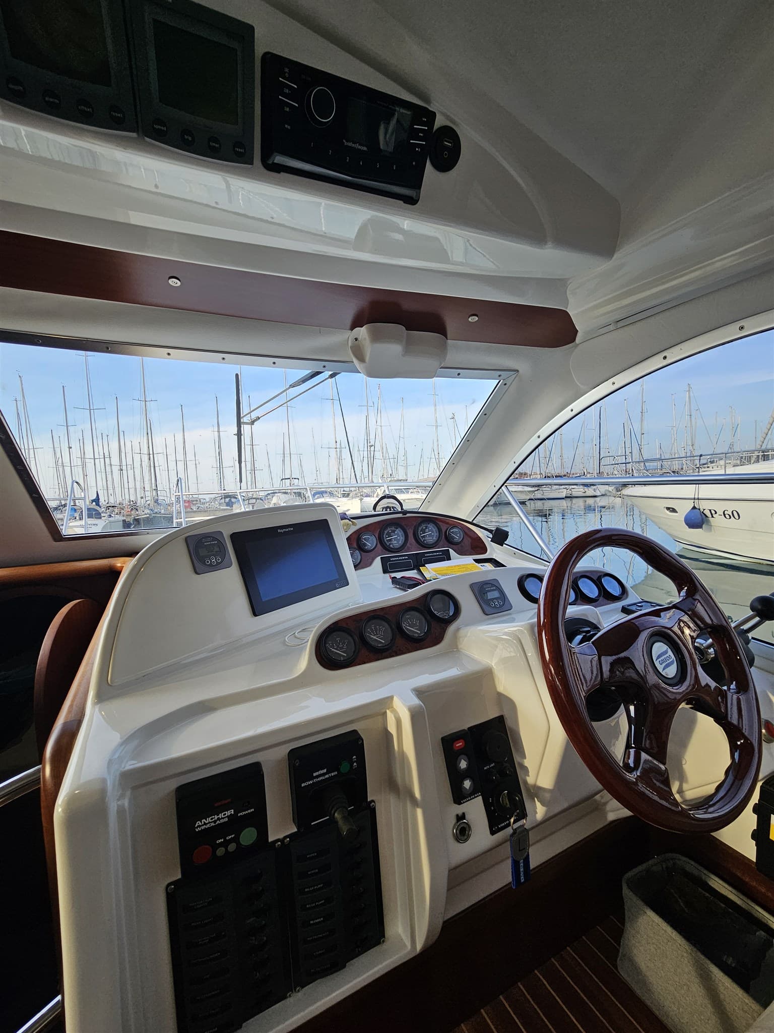 Galeon 380 FLY gebraucht - Hauptbild 8