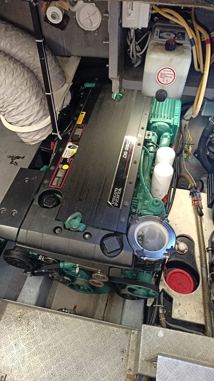 Elan Marine ELAN 42 POWER usato - foto hero 18