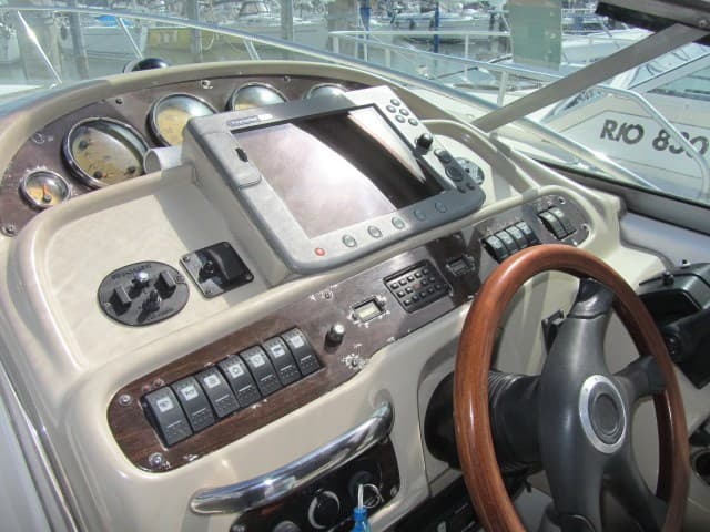 Chaparral Signature 290 - Deck View Chaparral Signature 290 - Deck View