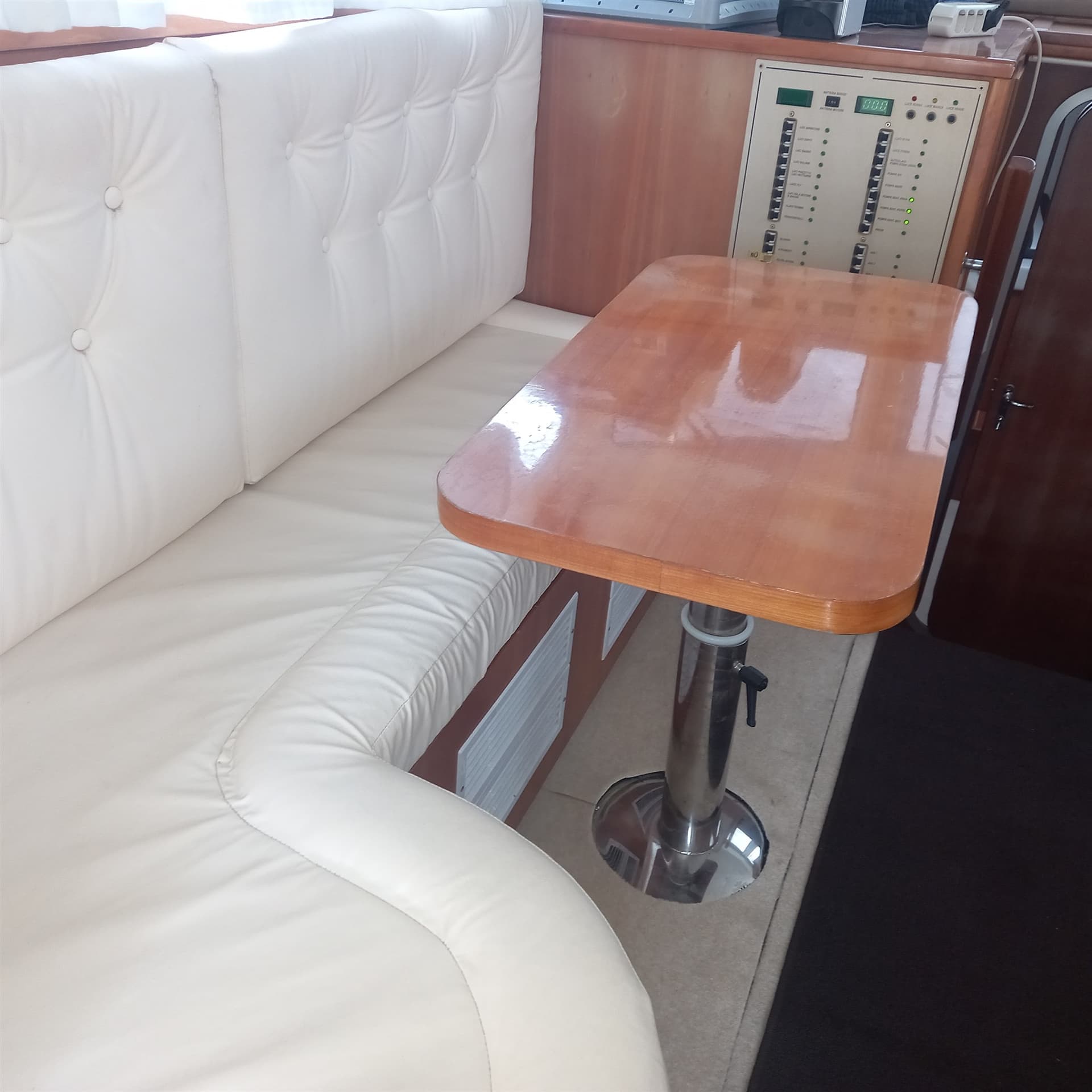 Calafuria 30' Fly usato - foto hero 6