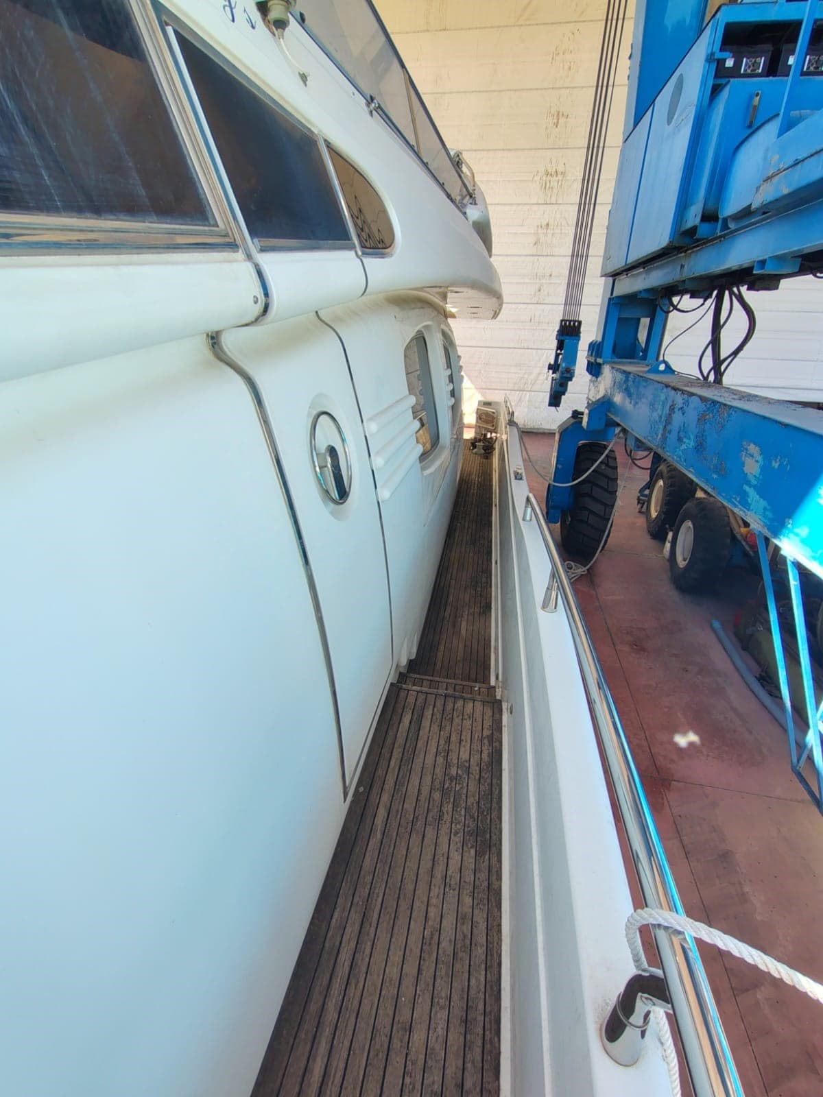 Posillipo-Rizzardi Technema 65 - Deck View Posillipo-Rizzardi Technema 65 - Deck View