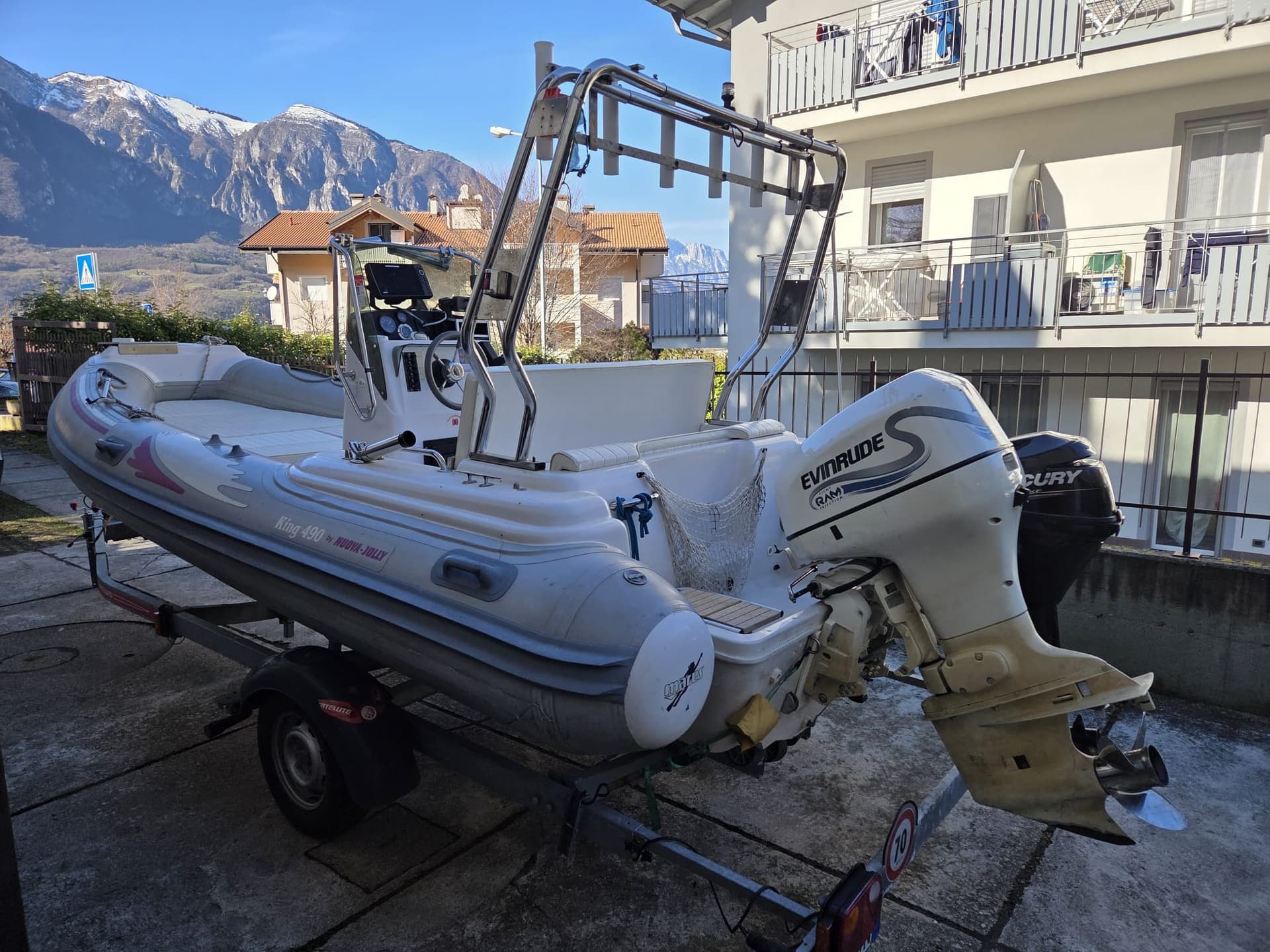 Nuova Jolly King 490 - Detail View 1 Nuova Jolly King 490 - Detail View 1