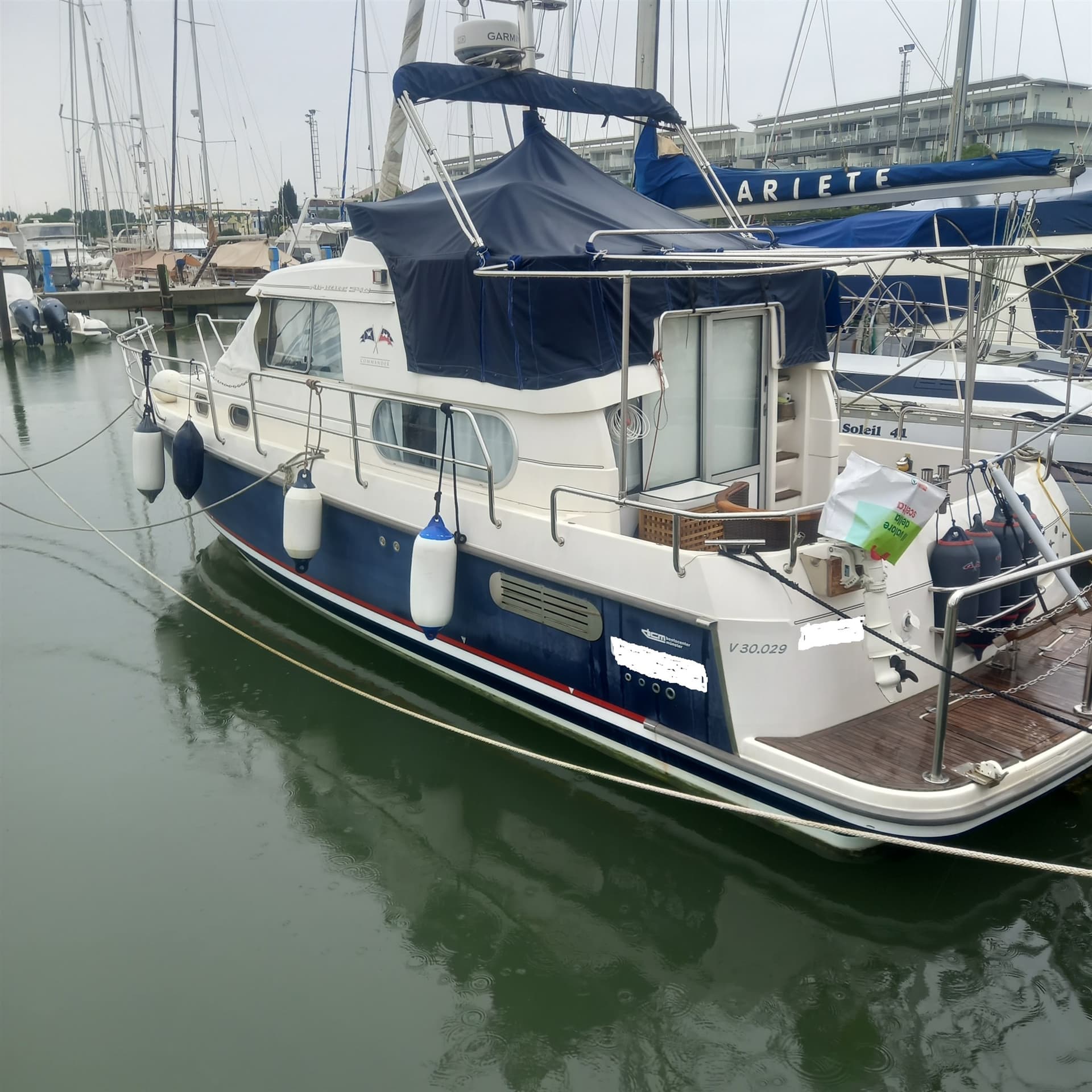 Nimbus 340 Commander - Interior View Nimbus 340 Commander - Interior View