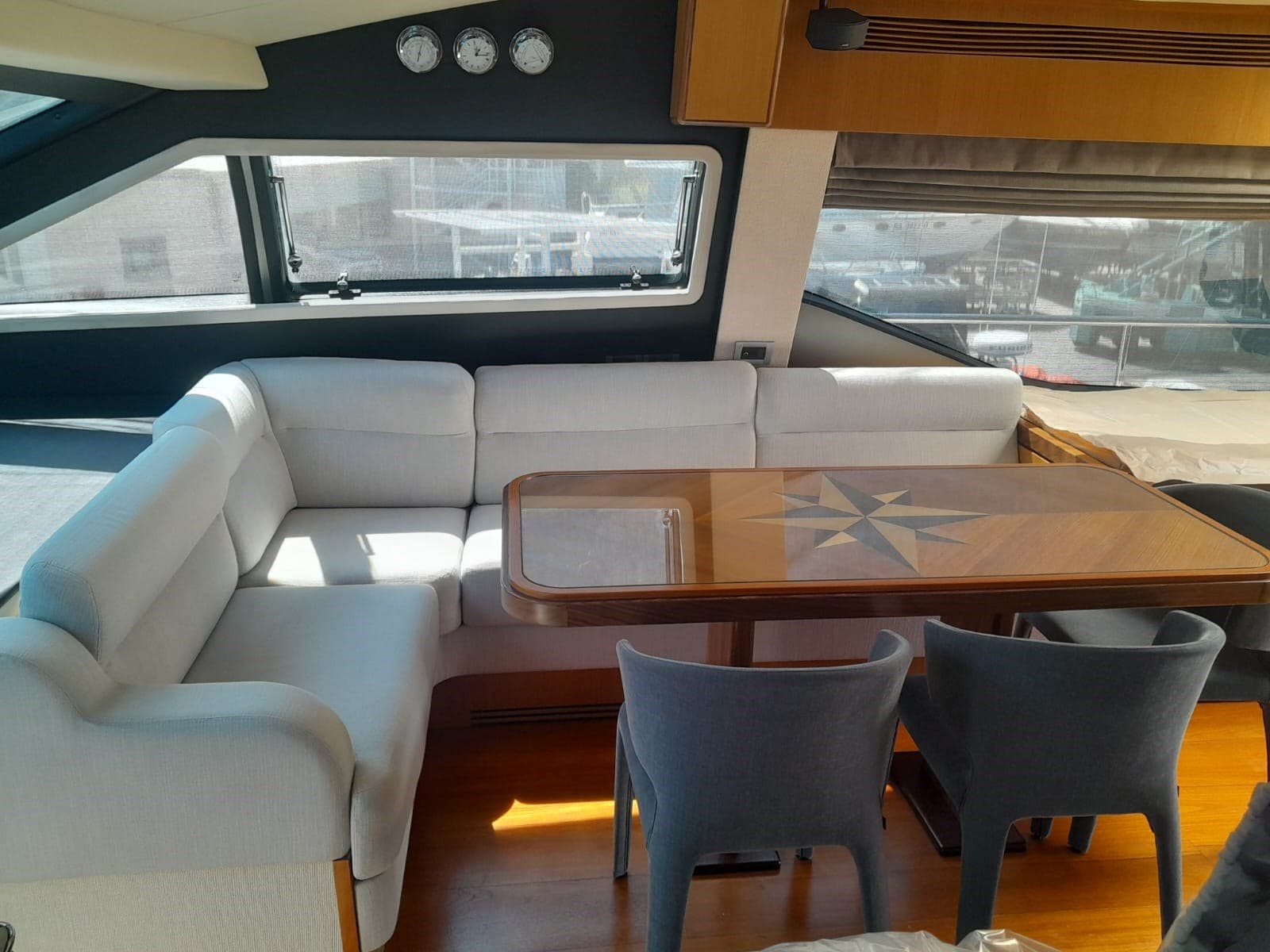 Ferretti Yachts Ferretti 630 usato - dettaglio 4