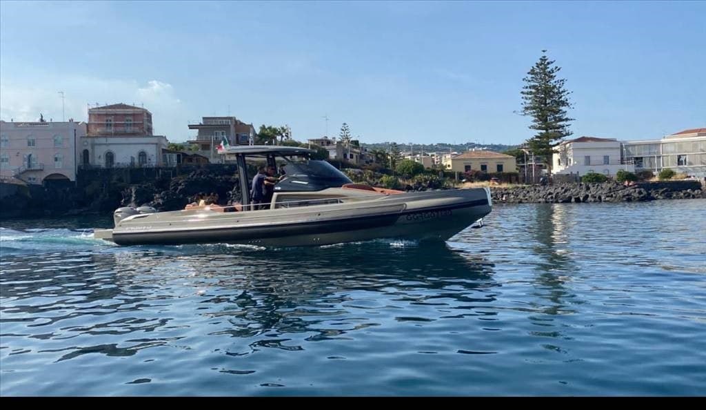 Capelli Stradivari 43 - Detail View 1 Capelli Stradivari 43 - Detail View 1