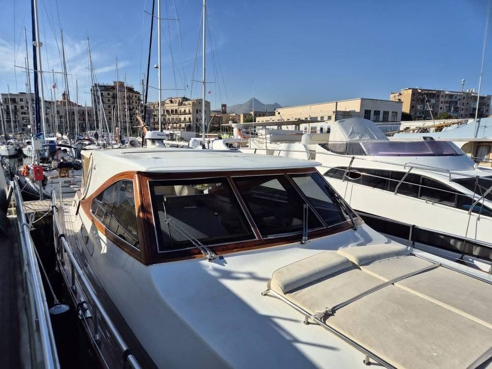 Navalia Lobster 58 used - detail 1