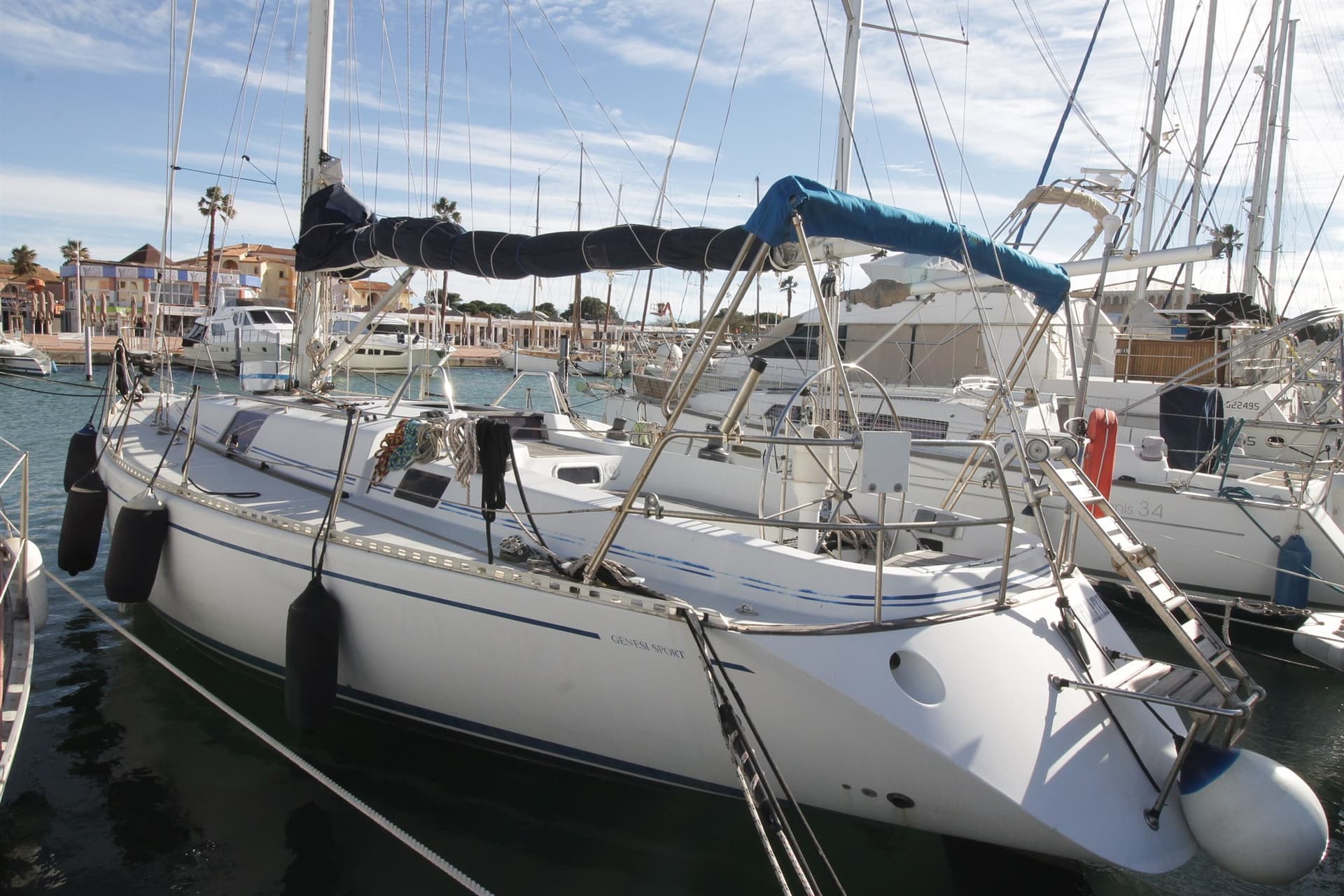 Comar Genesi 43 Sport - Main View Comar Genesi 43 Sport - Main View