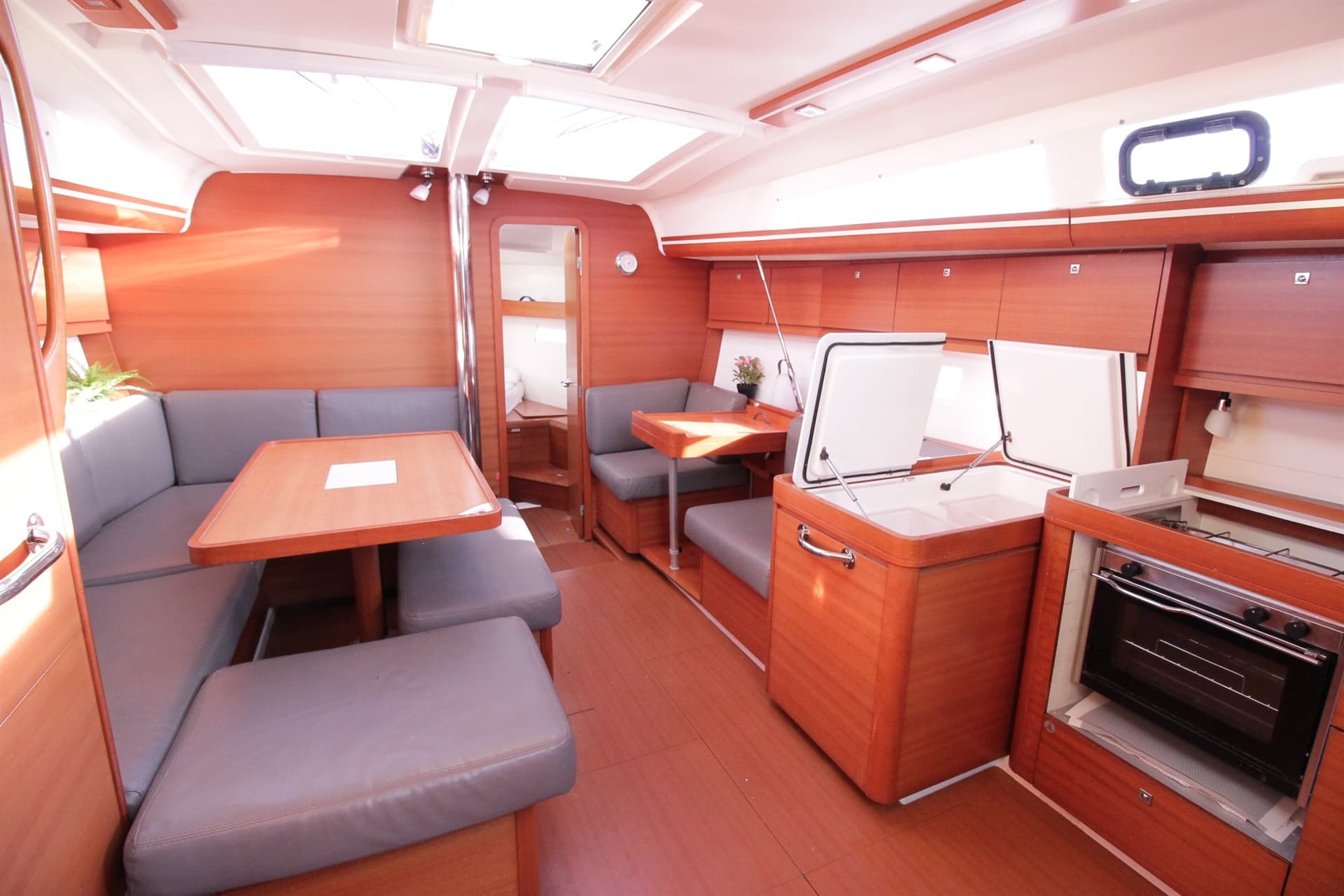 Dufour Yachts 410 Grand Large gebraucht - Hauptbild 17