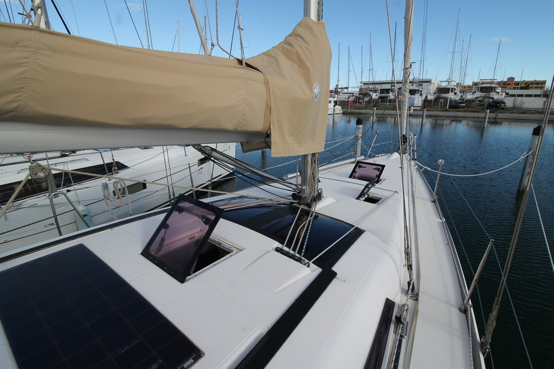 Dufour Yachts 410 Grand Large gebraucht - Hauptbild 11