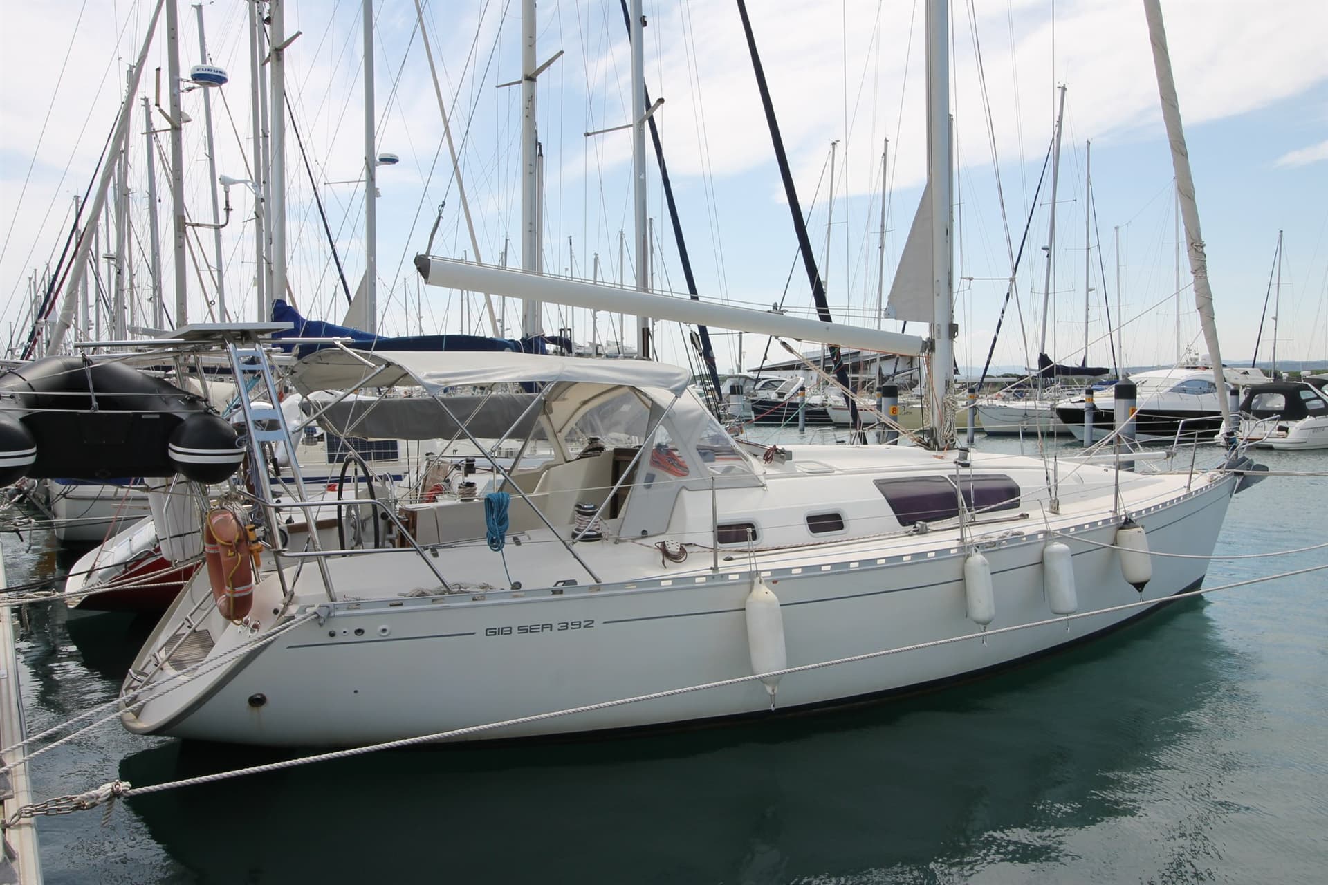 Gib Sea 392 - Detail View 1 Gib Sea 392 - Detail View 1