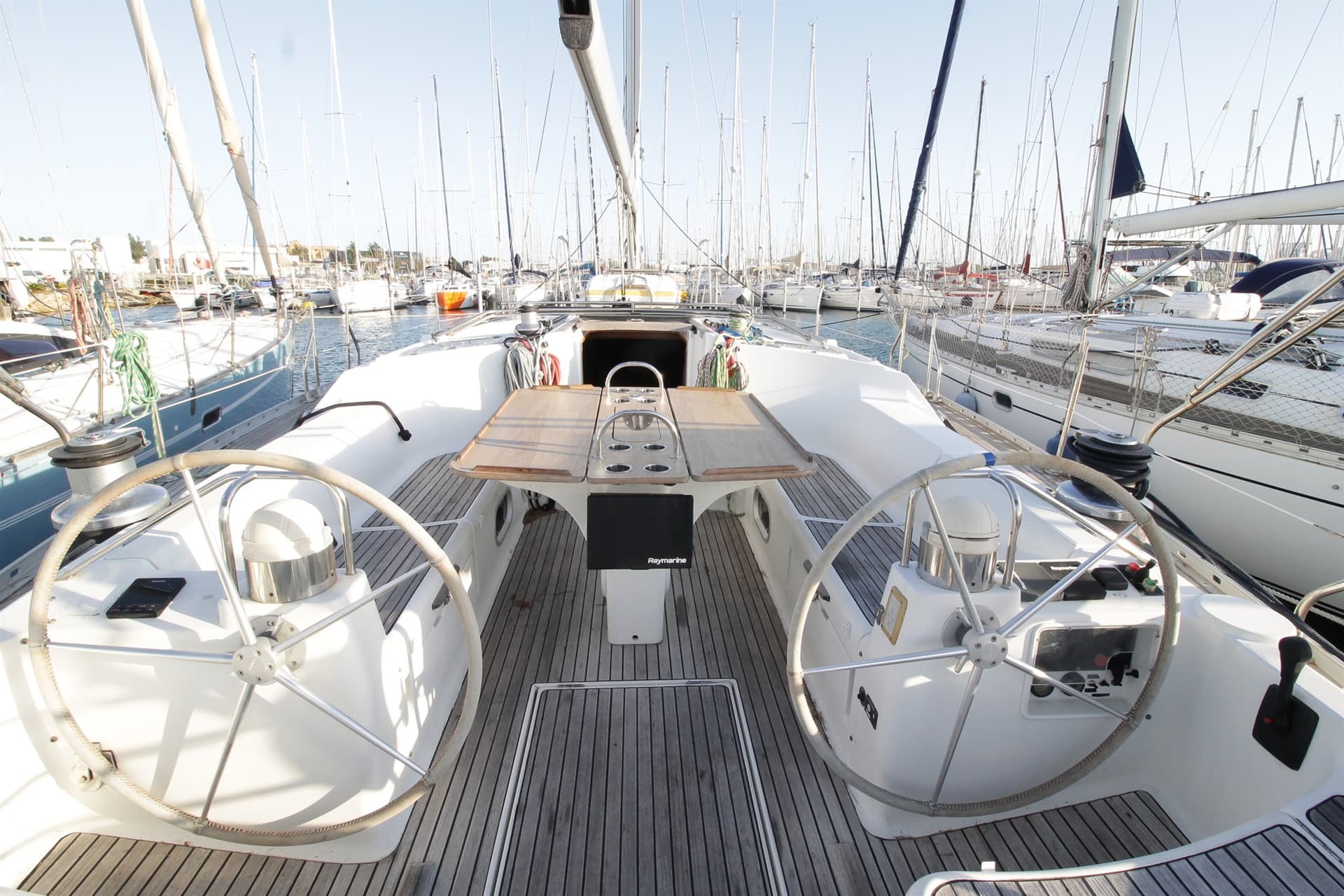 Jeanneau Sun Odyssey 52.2 - Interior View Jeanneau Sun Odyssey 52.2 - Interior View
