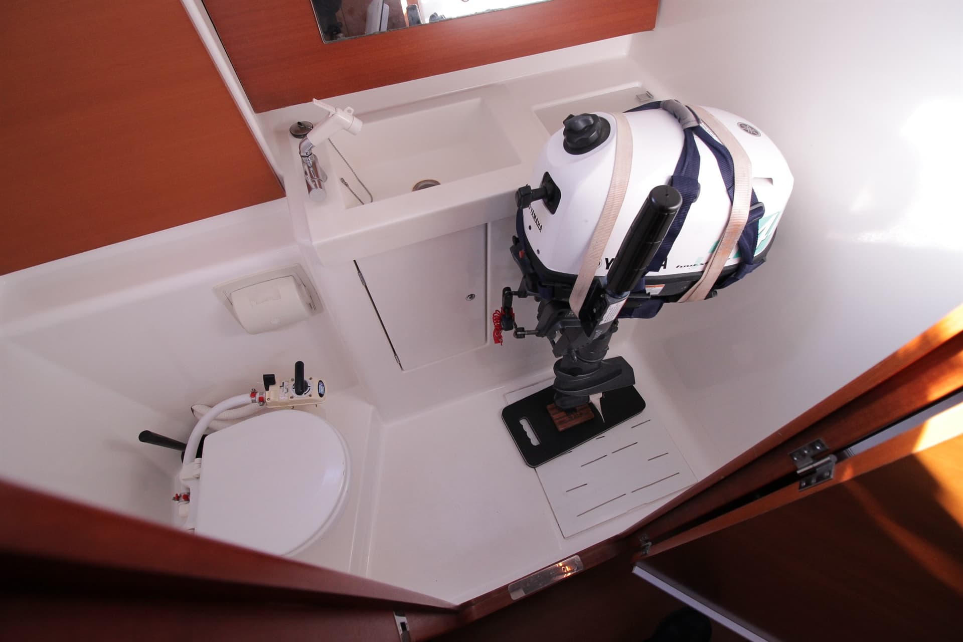 Dufour Yachts 375 Grand Large gebraucht - Hauptbild 16