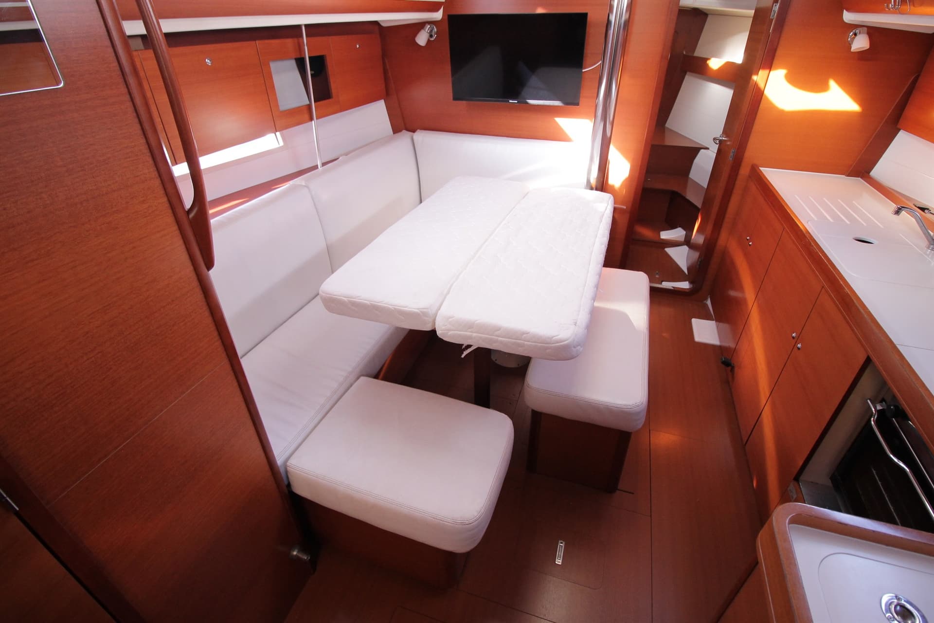 Dufour Yachts 375 Grand Large gebraucht - Hauptbild 13
