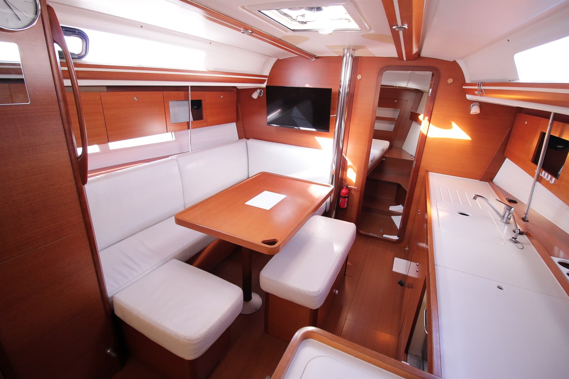 Dufour Yachts 375 Grand Large gebraucht - Hauptbild 10