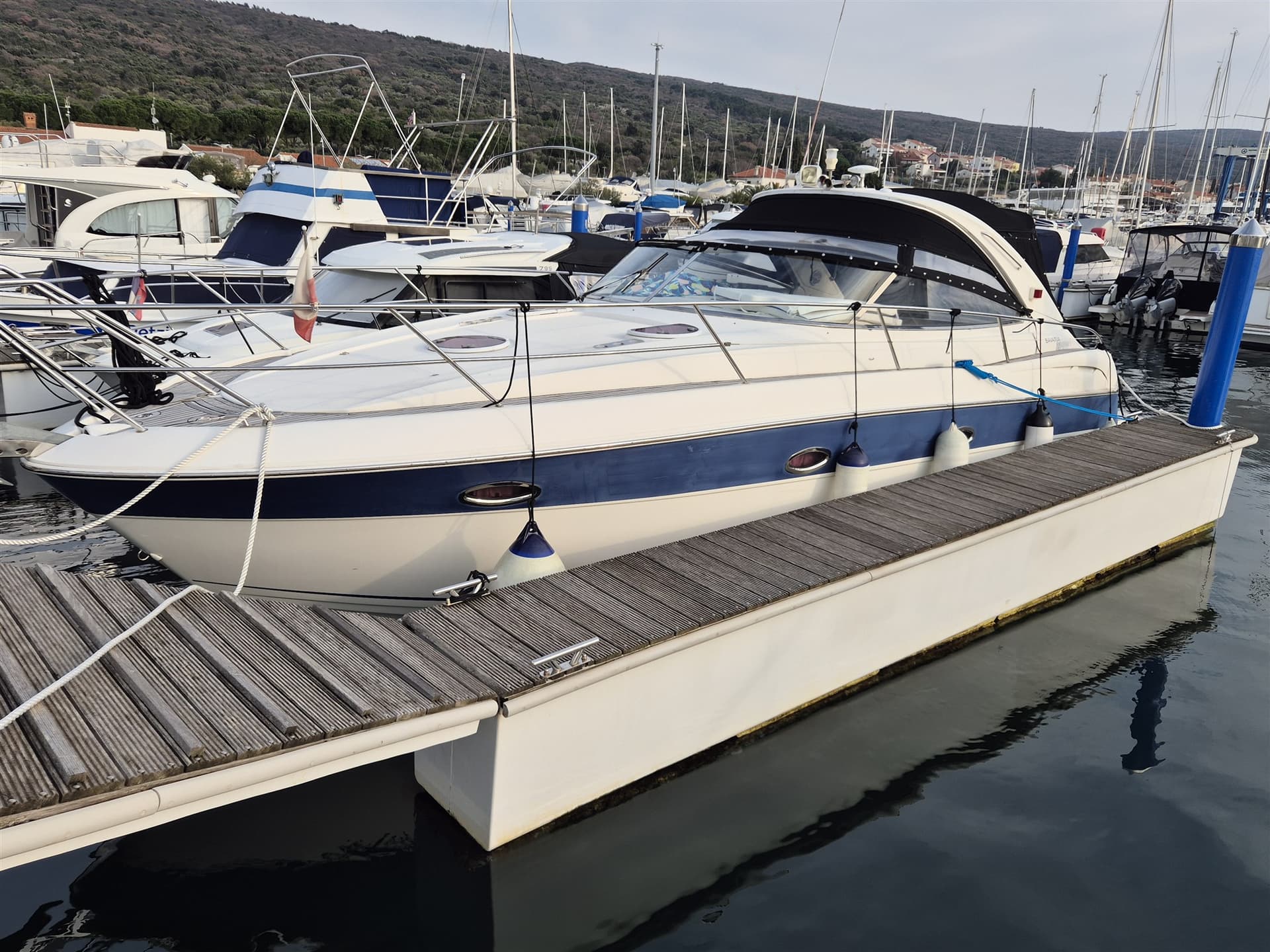 Bavaria 33 Sport used - detail 2