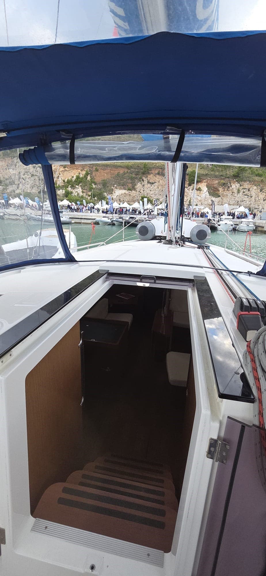 Beneteau Oceanis 41.1 used - detail 3