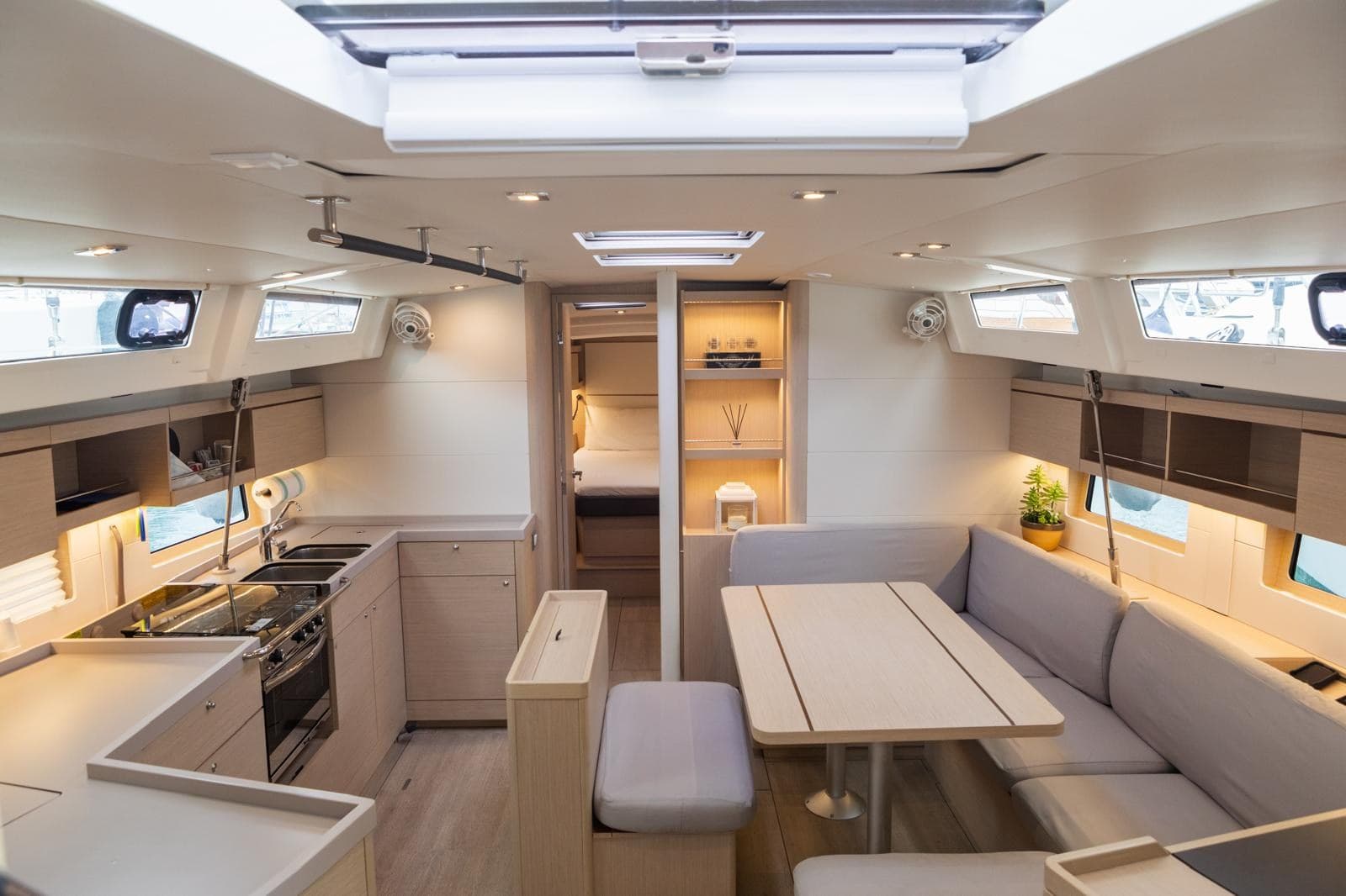 Beneteau OCEANIS 46.1 usato - foto hero 6