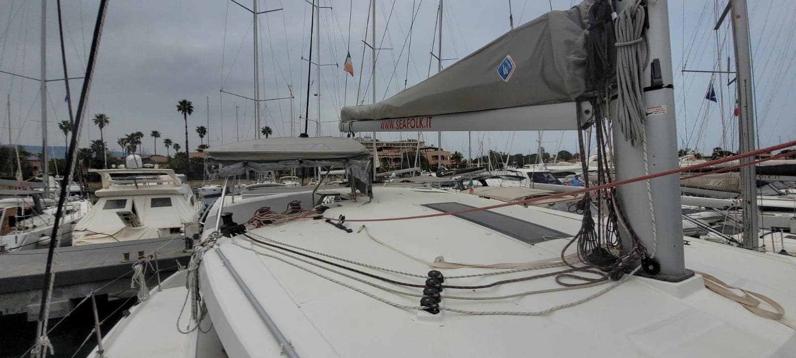 Fountaine Pajot Lucia 40 used - detail 2