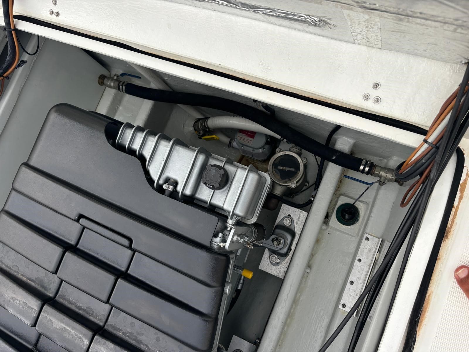 Costa D'Argento 707 Open used - detail 1