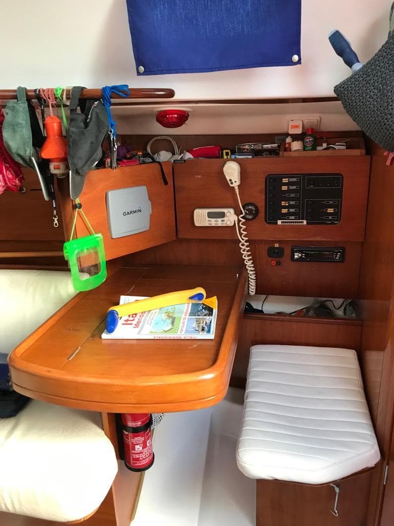 Beneteau First 31.7 d'occasion - image hero 8