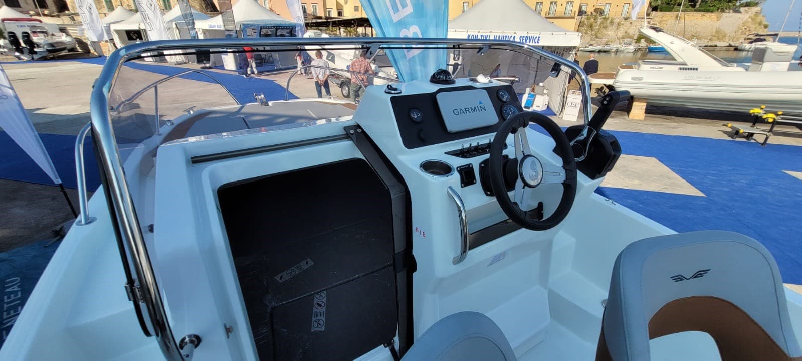 Beneteau Flyer 6 Sun Deck usato - dettaglio 3