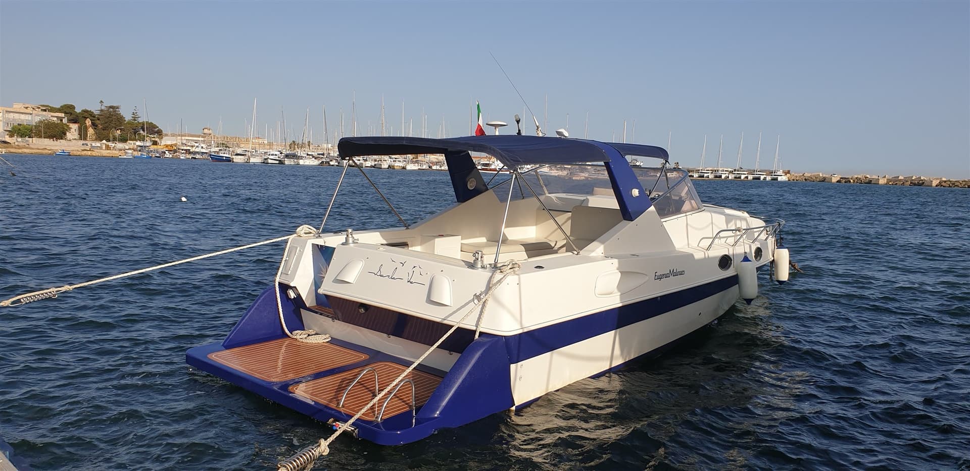 Molinari Soncor 33' - Detail View 1 Molinari Soncor 33' - Detail View 1