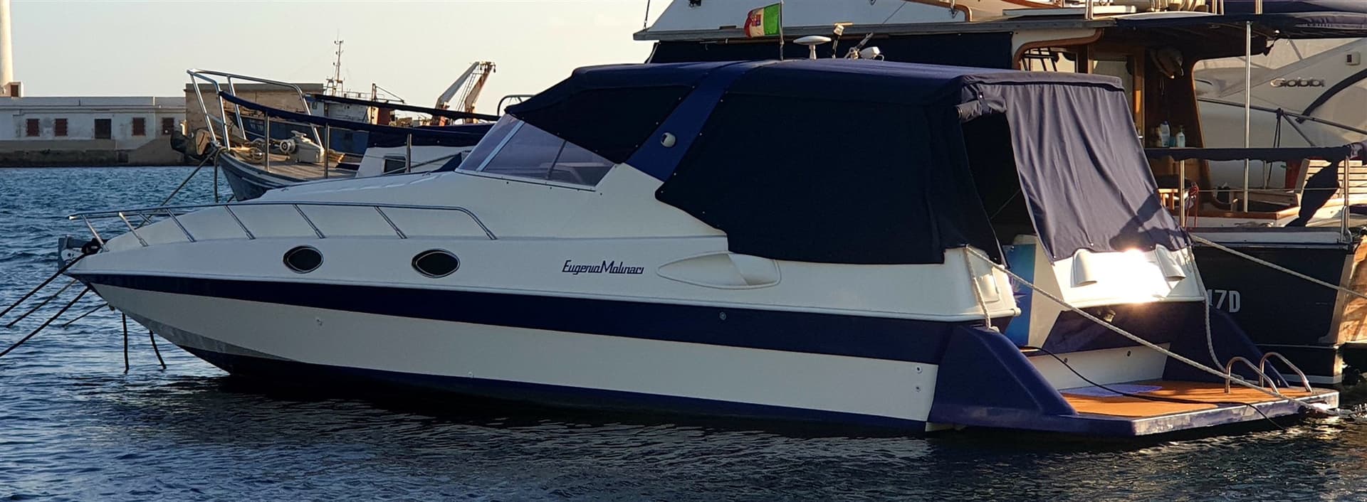 Molinari Soncor 33' - Interior View Molinari Soncor 33' - Interior View