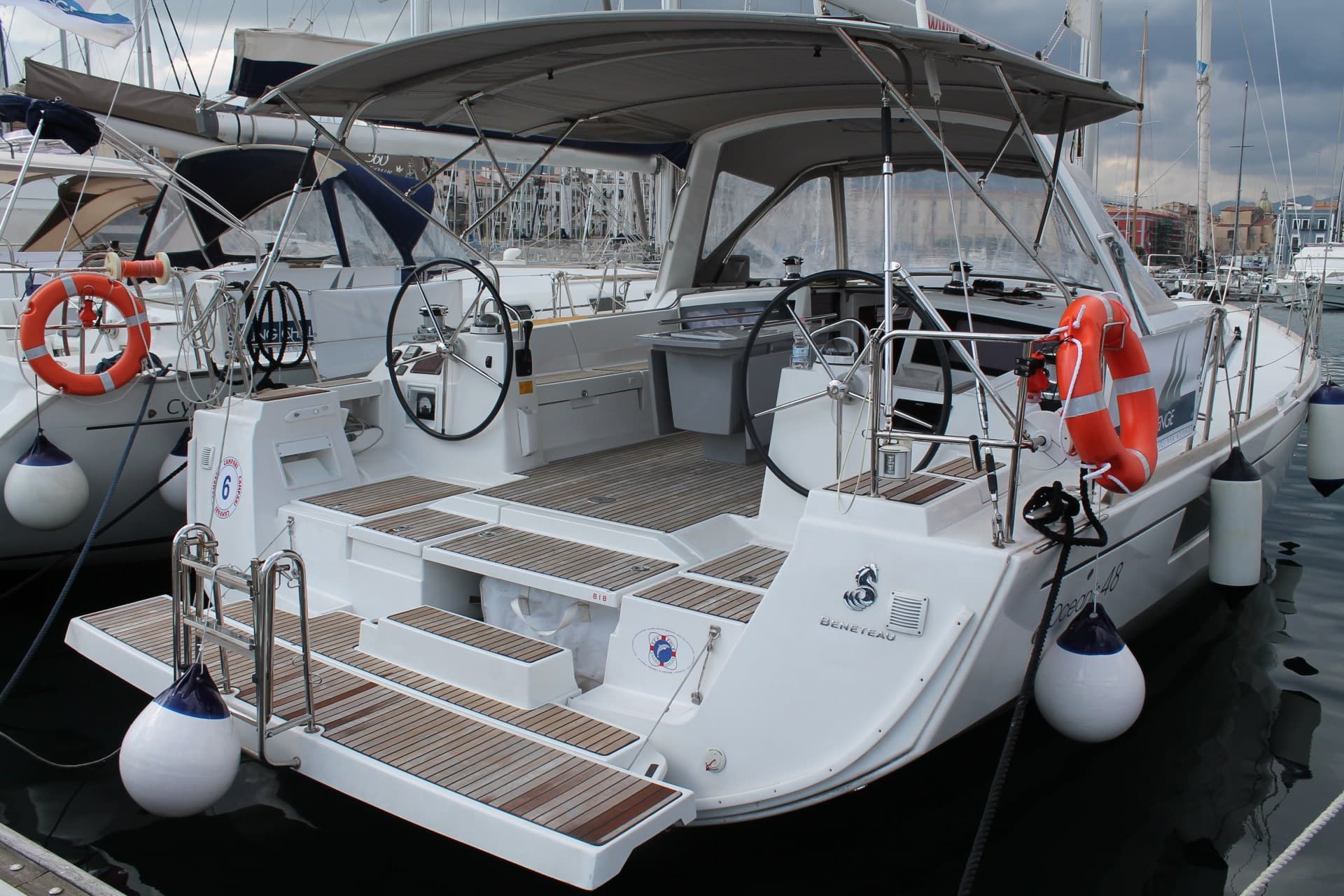Beneteau Oceanis 48 used - detail 1