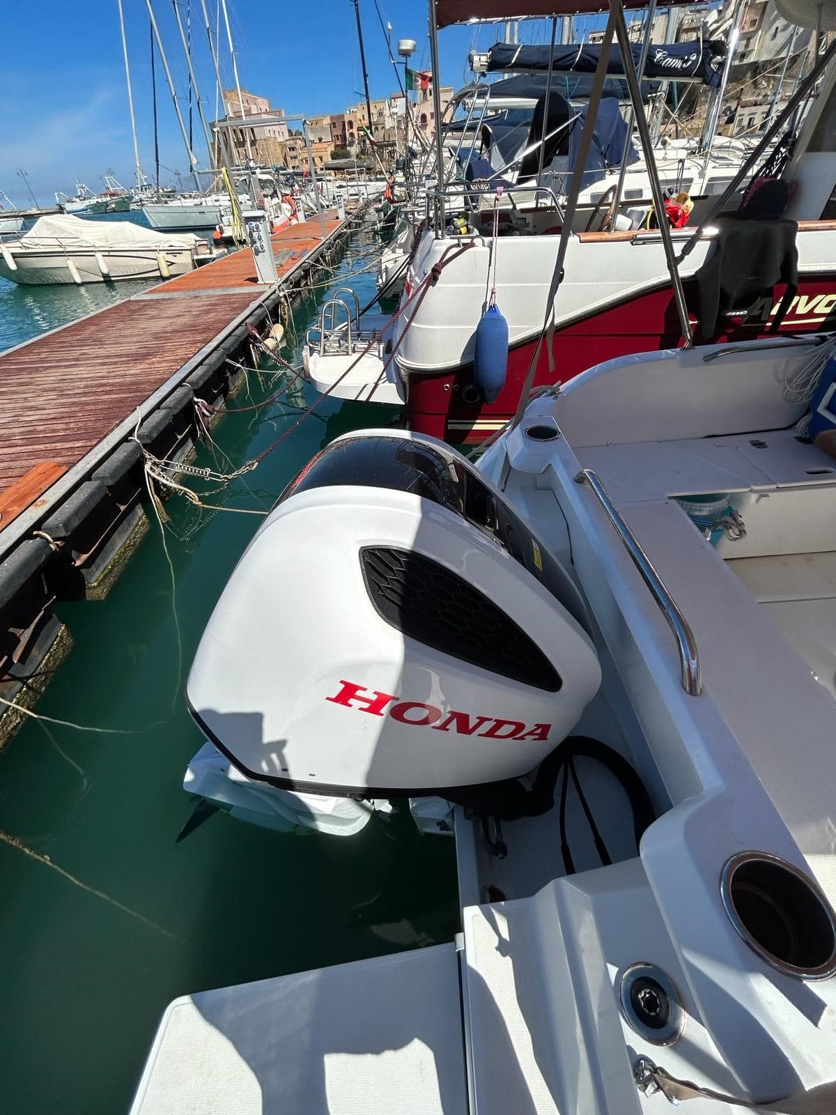 Beneteau Antares 8 usato - dettaglio 4