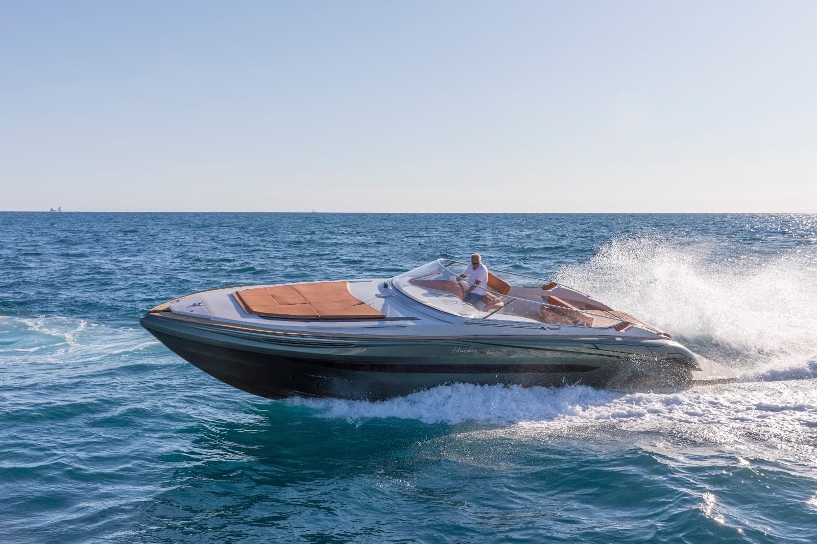 Evo Yachts T3 - Main View Evo Yachts T3 - Main View