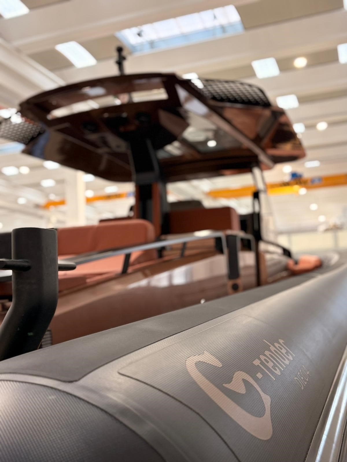 G-Tender Dieci4 1406 - Interior View G-Tender Dieci4 1406 - Interior View