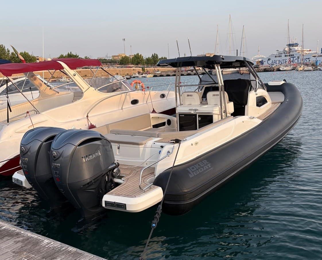 Jokerboat CLUBMAN C35 T-TOP d'occasion - image hero 2