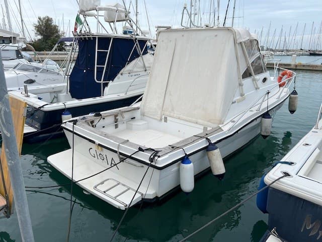 Sette Mari F 27 Open America used - detail 1