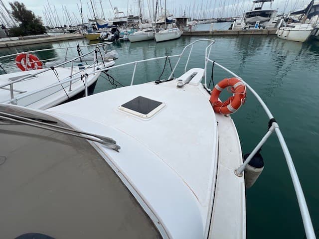 Sette Mari F 27 Open America used - detail 4