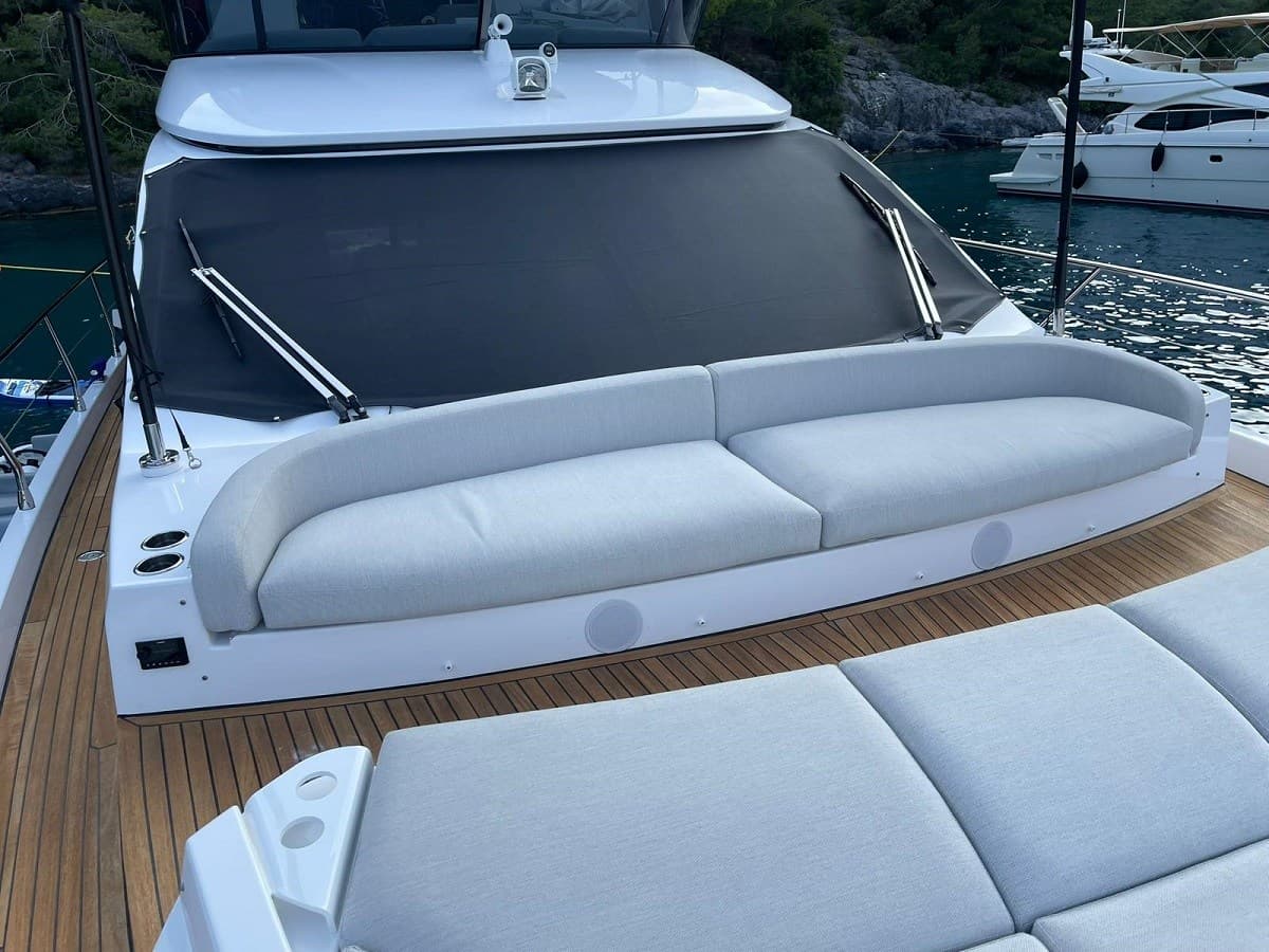 Azimut 53 Flybridge usato - foto hero 6