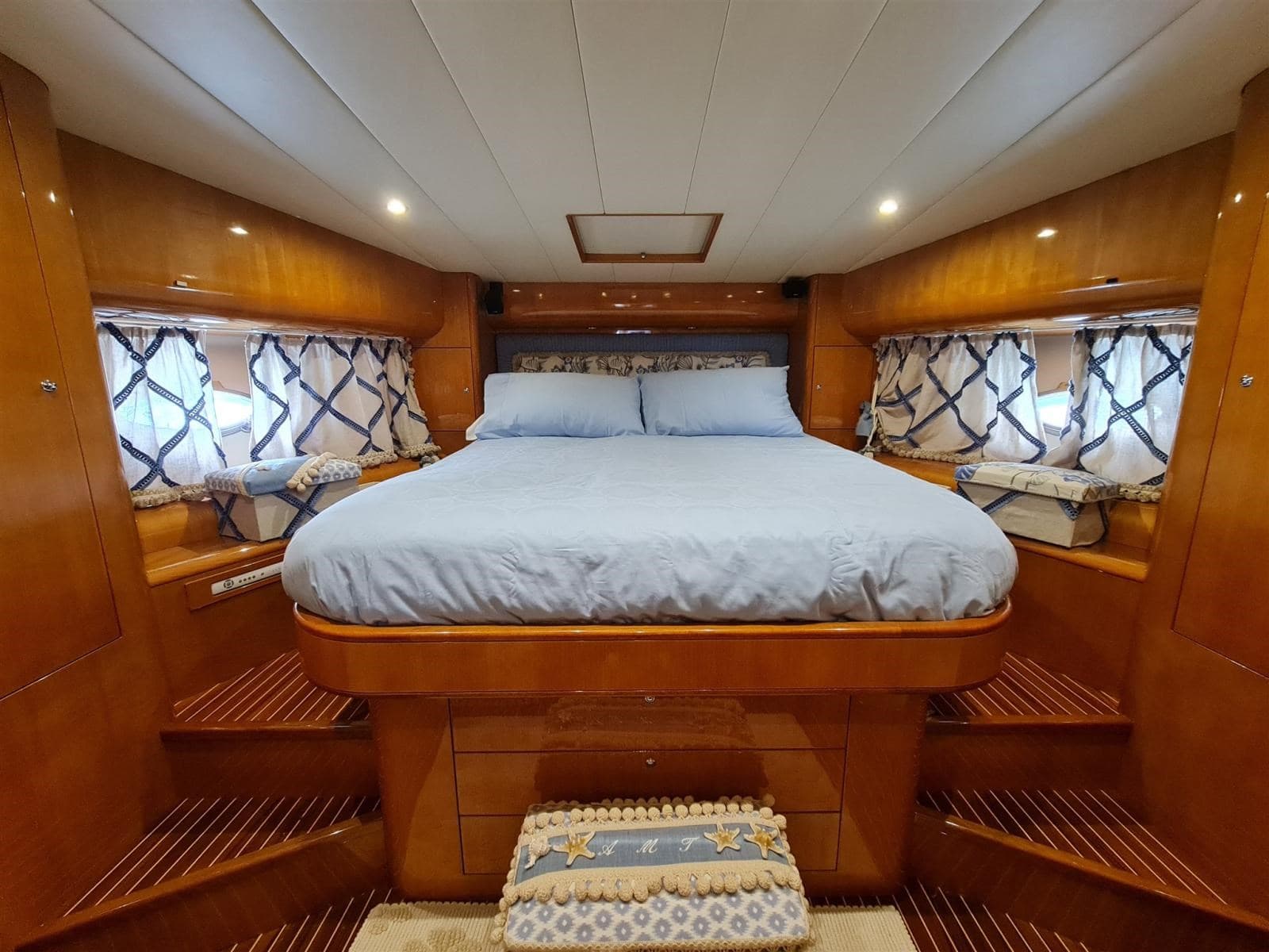Uniesse Marine 55 MY usato - foto hero 21