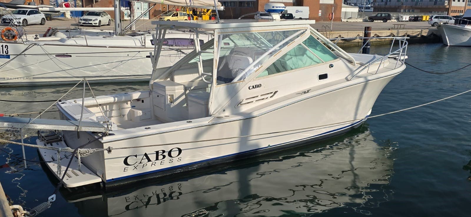 Cabo 31 Express gebraucht - Detail 1