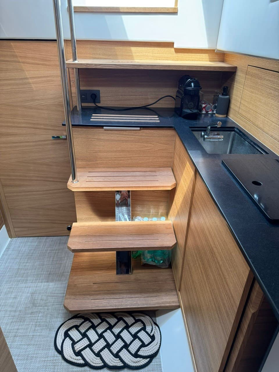 De Antonio Yachts D50 Open usato - foto hero 17