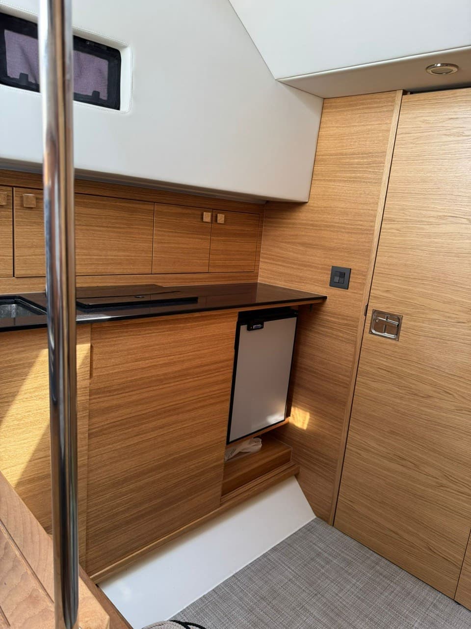 De Antonio Yachts D50 Open usato - foto hero 16