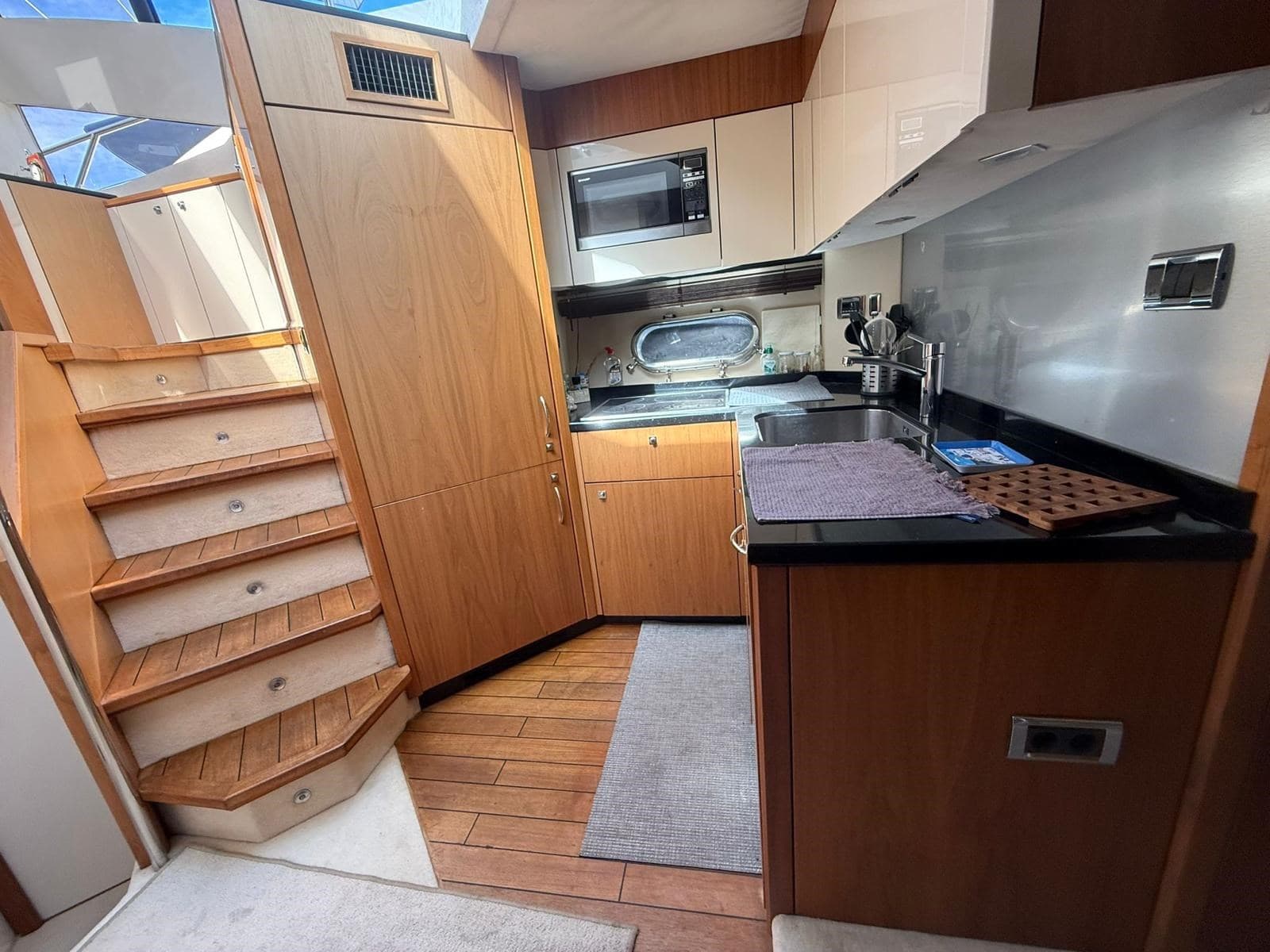 Sunseeker Predator 64 gebraucht - Hauptbild 15