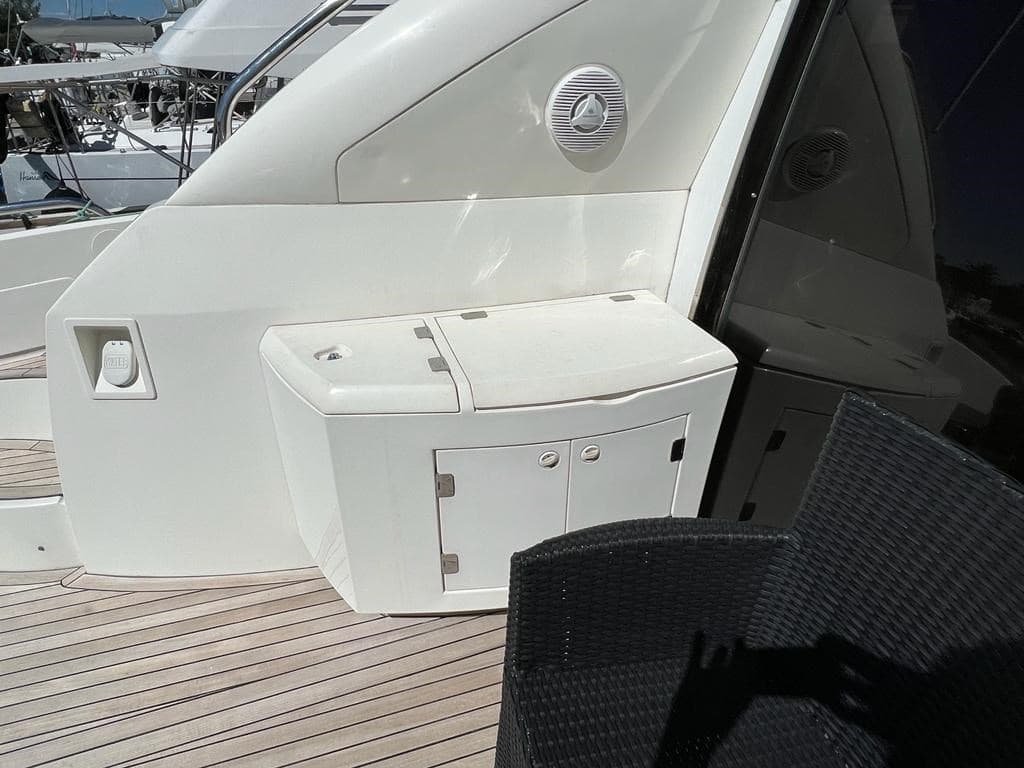 Sunseeker Predator 75 d'occasion - image hero 6