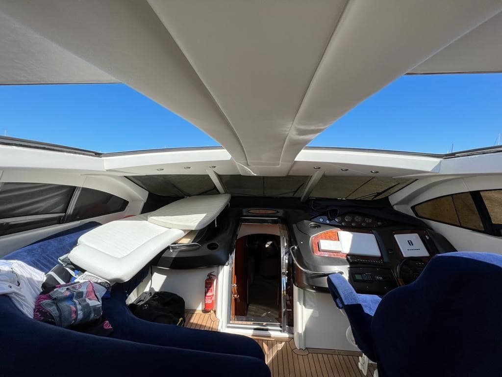 Sunseeker Predator 75 d'occasion - image hero 7
