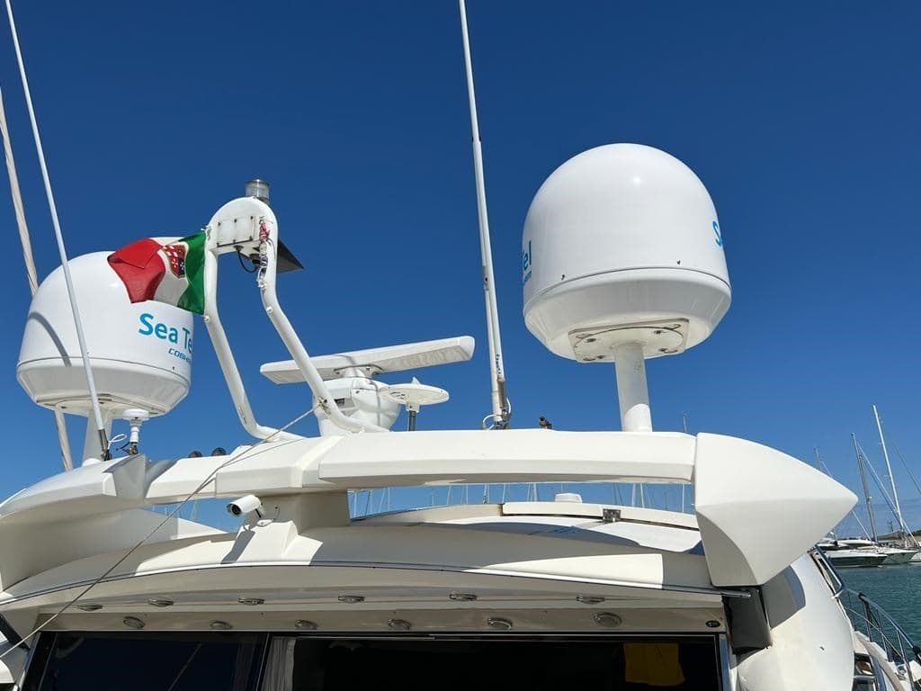 Sunseeker Predator 75 d'occasion - image hero 5
