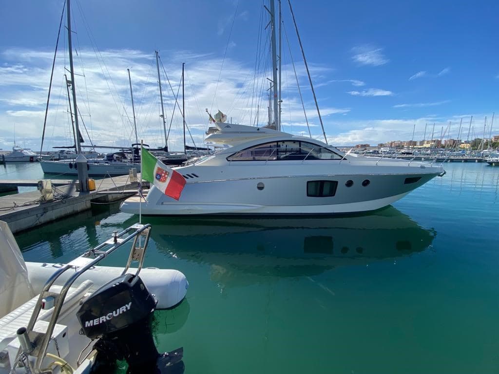 Astondoa As 43 Open Ht - Interior View Astondoa As 43 Open Ht - Interior View