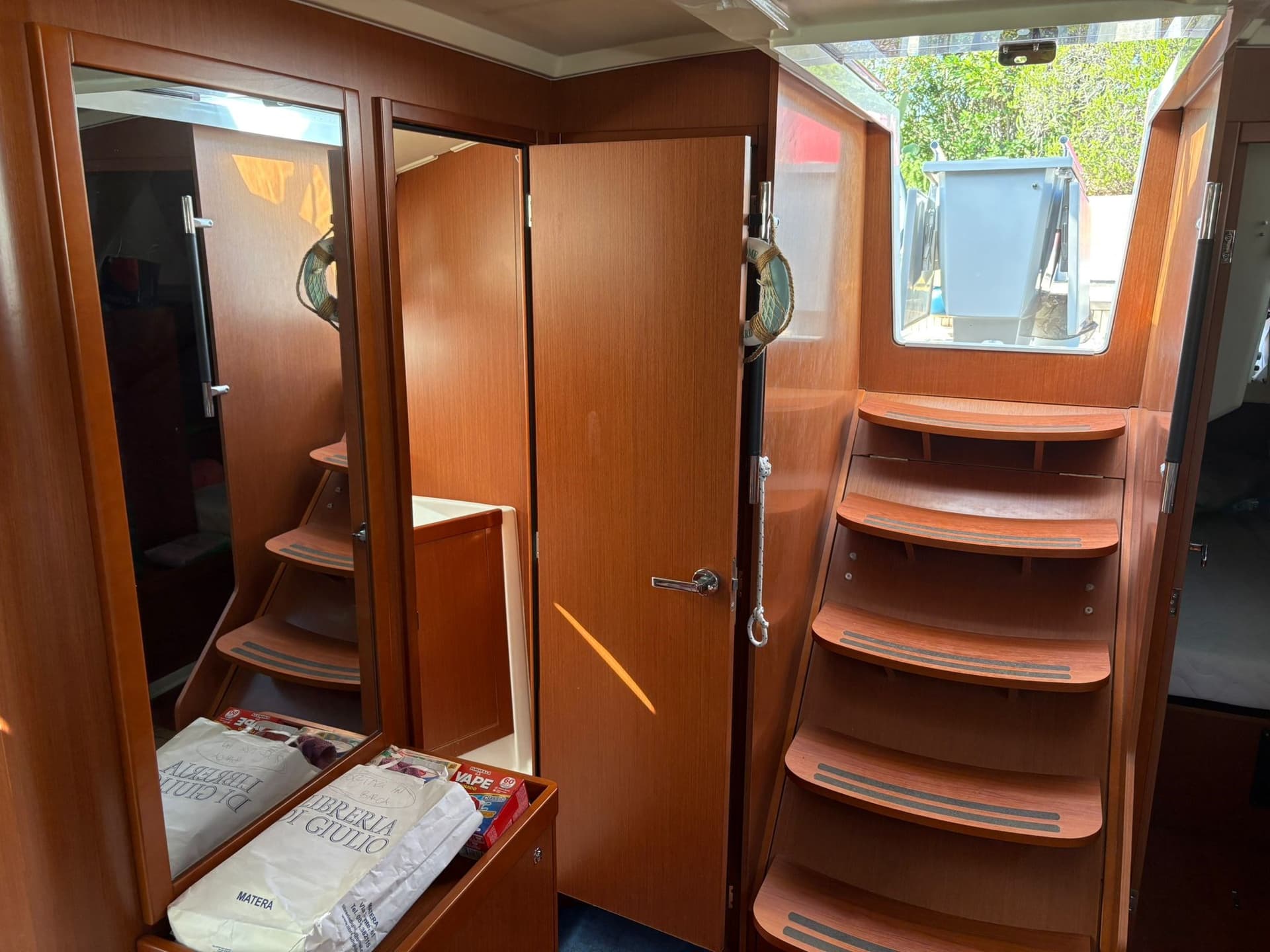 Beneteau Oceanis 41.1 usato - foto hero 9