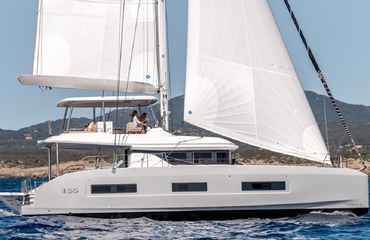 Lagoon 55 - Main View Lagoon 55 - Main View