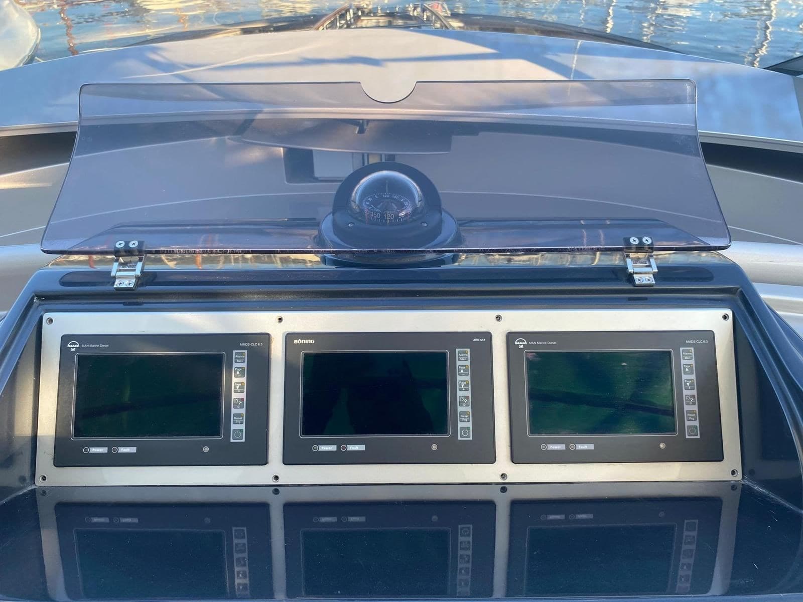 Riva 44 RIVARAMA usato - foto hero 11